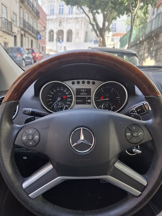 Mercedes-Benz ML 320 CDI 4MATIC – 2009 (Fase 2)
