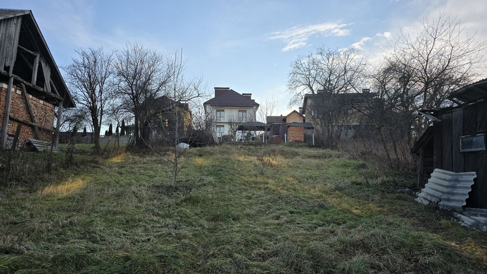 Продається земельна ділянка під забудову, вул. Р.  Шухевича