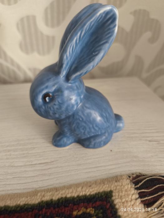Зайчик сувенірний.