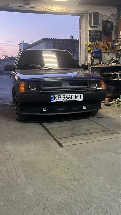 авто заз Таврія  нова