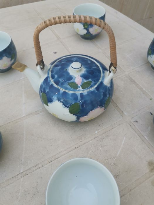 Conjunto de chá pintado à mão