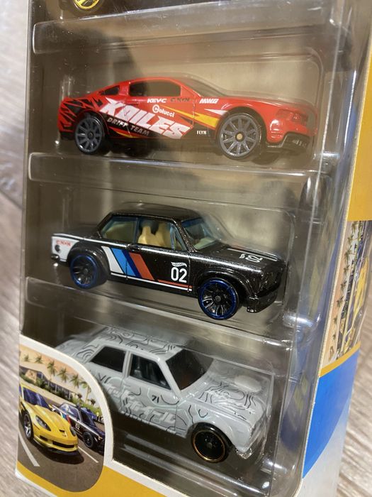 Hot Wheels 5-pack, запак: 650 грн. - Машинки Киев на Olx