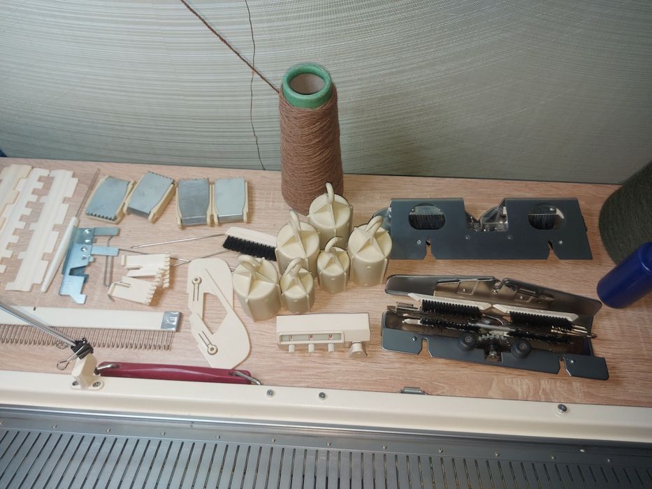 Вязальная машина Brother kh230/kr230. Б/у