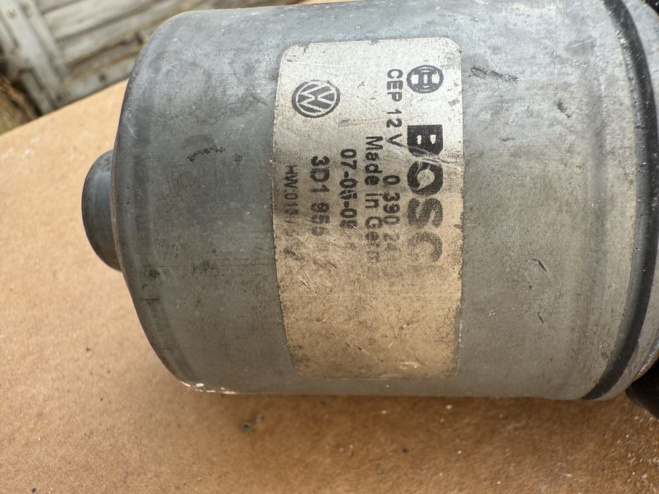 Mechanizm wycieraczek VW Phaeton 02- OE