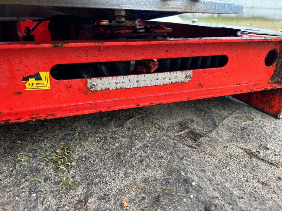 Rozsiewacz Nowzy Kuhn PK 1100M MDS Axera Rauch Sulky Kuhn Precia 1100