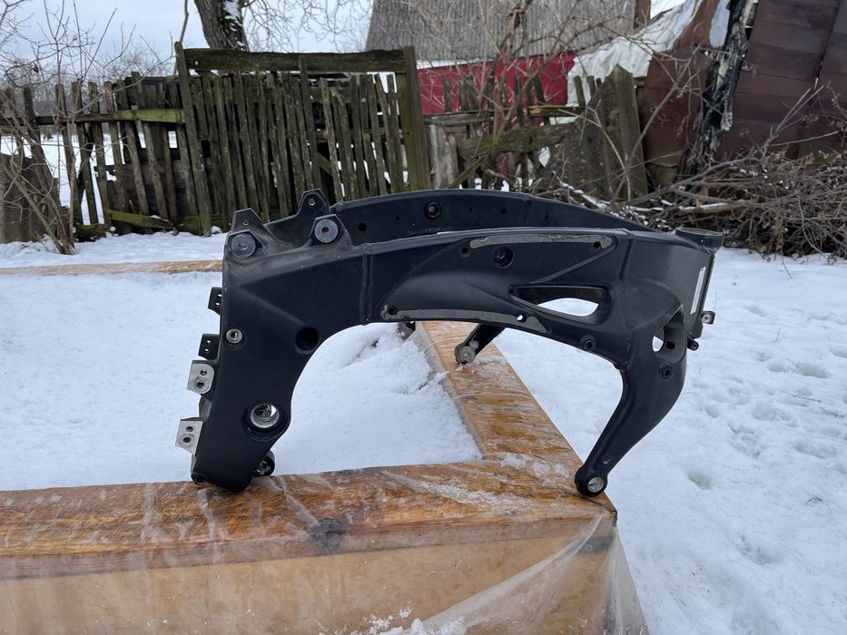 Yamaha r1 09-14 рама