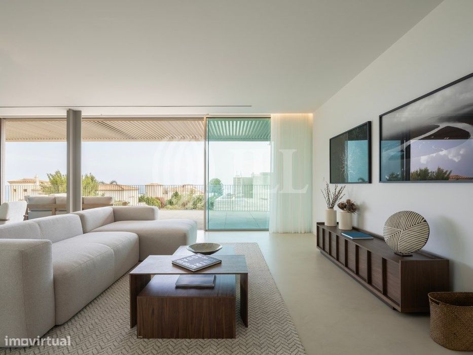 Moradia T4, nova, no condomínio PLUZ Premium Living, no Algarve