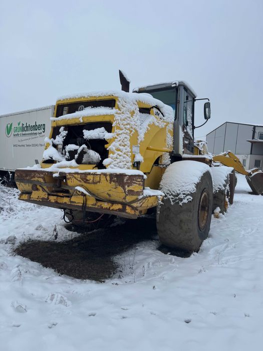 Фронтальний навантажувач