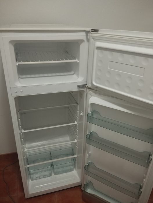 Frigorífico jocel 250 litros