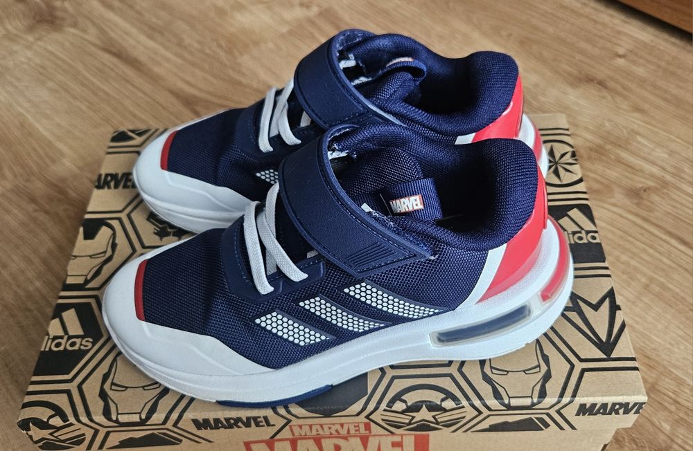 Buty adidas chłopięce rozmiar 33