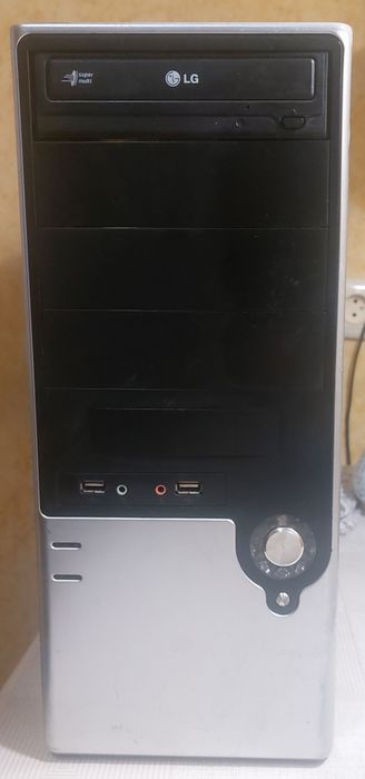 Системний блок на базі 4х ядерного процесора Q9300,DDR3.