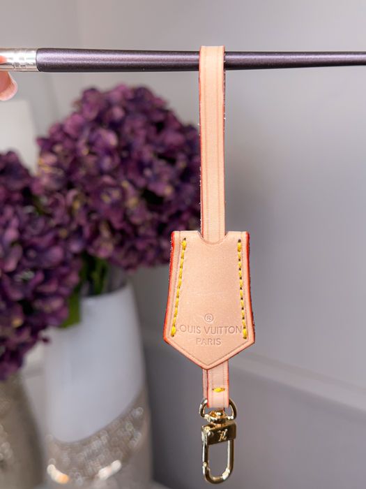 Breloczek brelok zawieskza LV Louis vuitton