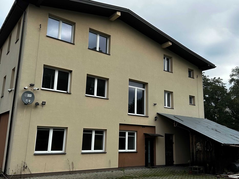 wynajem hali wraz z biurem