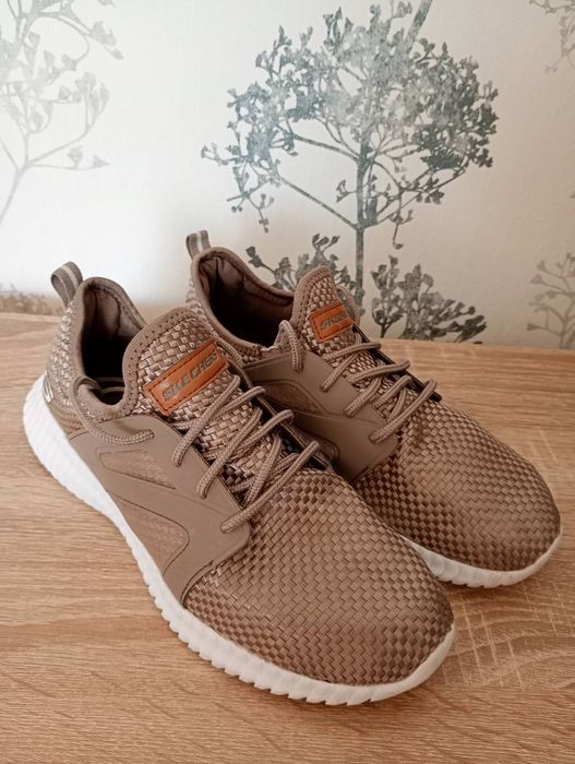 Кросівки жіночі Skechers