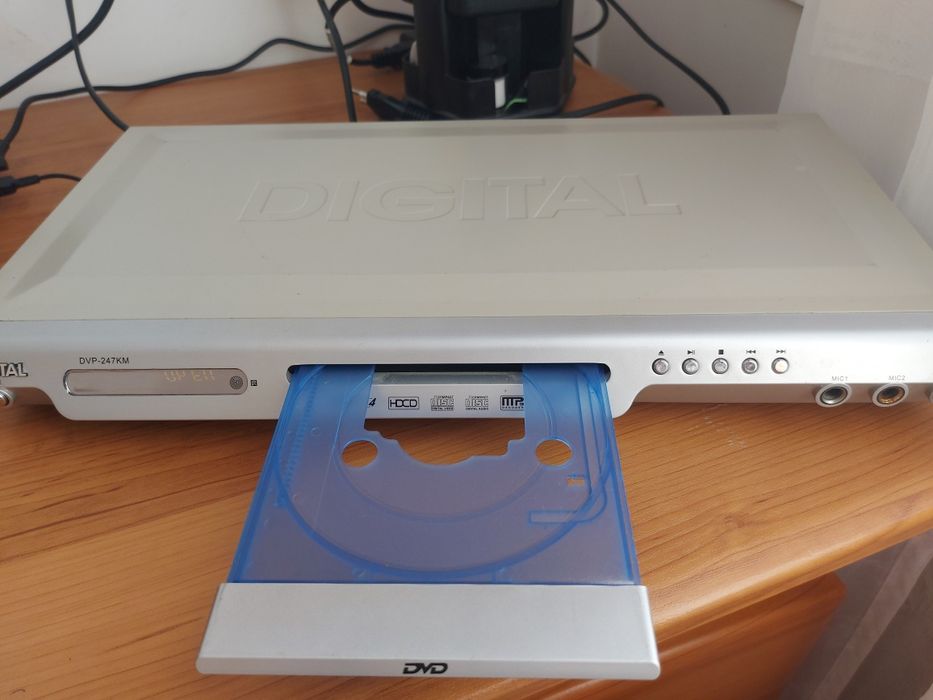 DVD плеєр Digital DVP-247KM в робочому стані(можна на деталі)