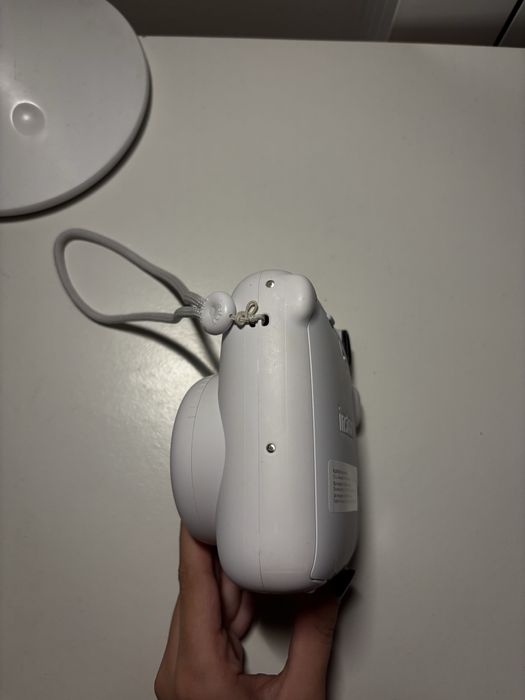 Câmera Instax Mini 12 Branca – Excelente Estado, Pouco Uso