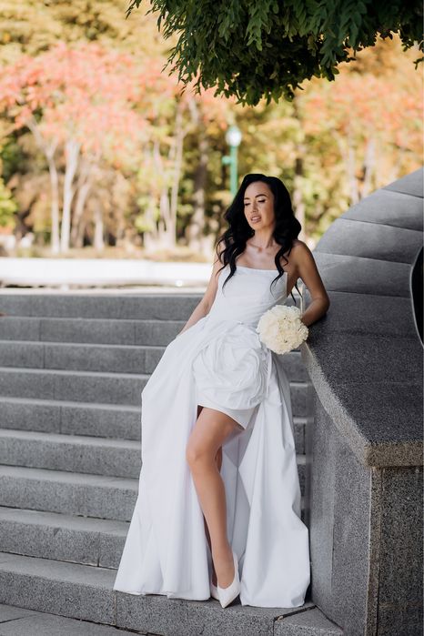 Весільна сукня трасформер