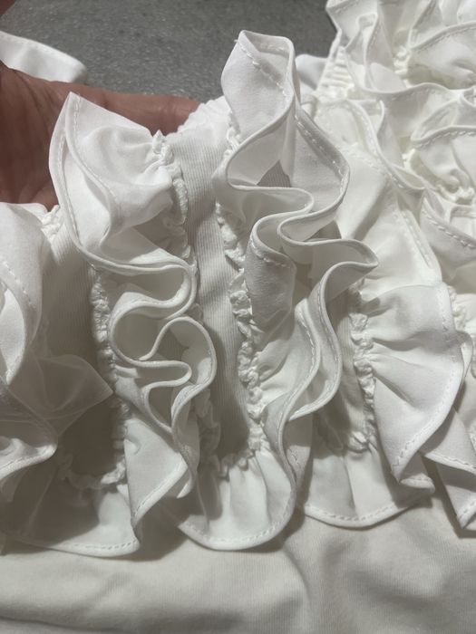 Bawełniana bluzka z falbankami, hiszpanka