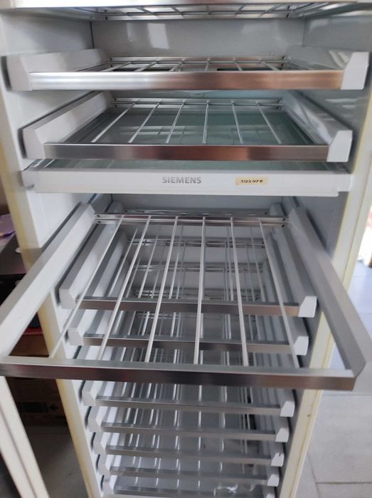 Garrafeira Siemens CI24WP00