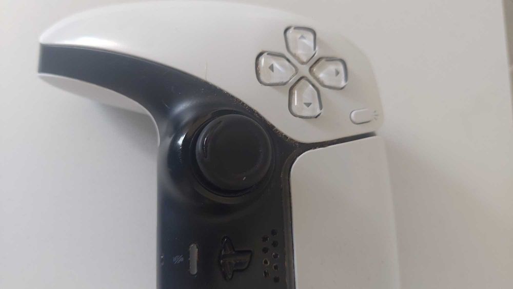 Playstation 5 versao disco ,tem 2 anos e meio a consola