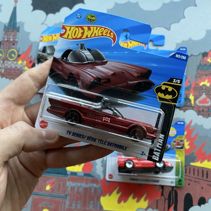 Колекційні машинки HOT WHEELS