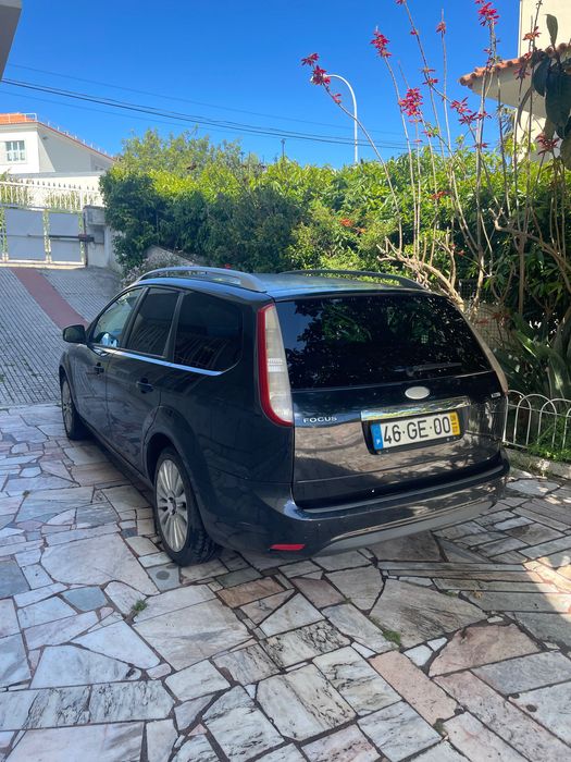 Ford Focu 1.6 TDCI TITANIUM. De garagem e muito económica