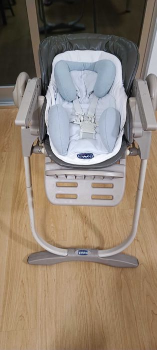 Cadeira da Papa Chico Polly Graphite em Pele Vegan