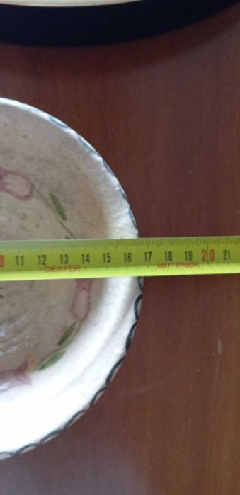 Taça antiga, artesanal, em barro vidrado