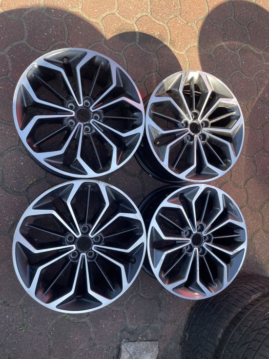 Felgi Ford Focus St line mondeo 18 cali 5x108 nowy model