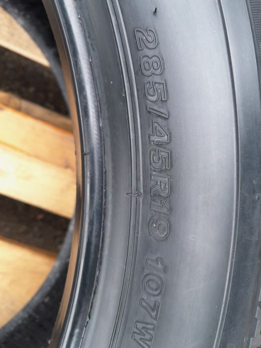 285/45R19 107W BRIDGESTONE , komplet nowych opon letnich.