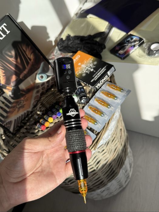 Kit Tatuagem Sem Fios COMPLETO Máquina/ Pen, Pele Treino,Instruções