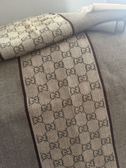 Nowy duzy Szalik Gucci