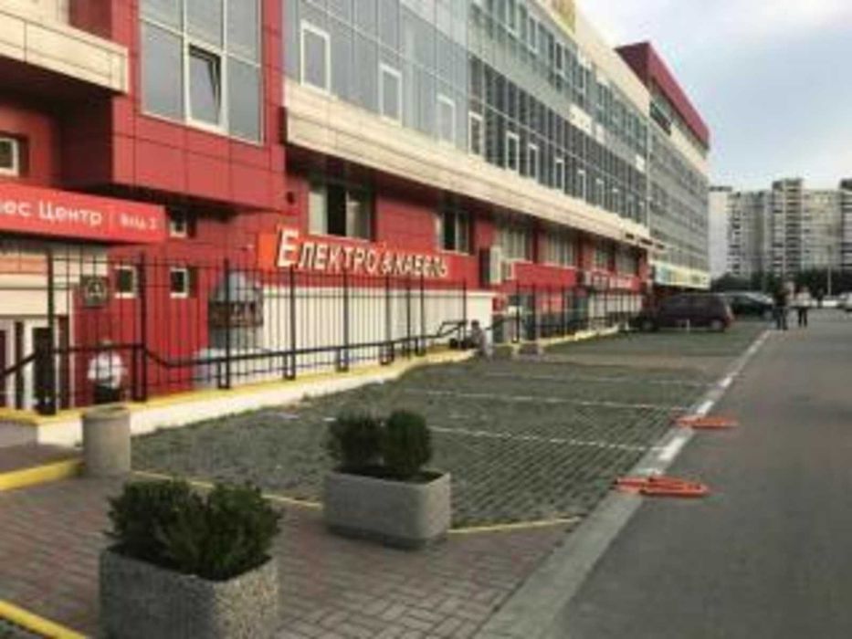 ПРОДАМ нежитл.приміщ. 118,5 м2, ст.м.Позняки, БЦ Паралель