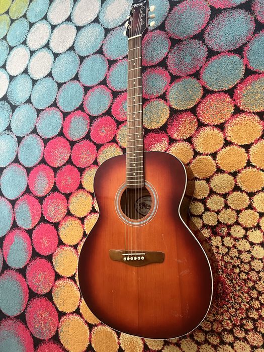 Продам гітару хорошому стані