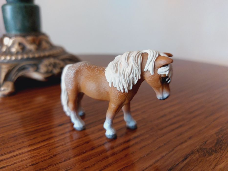 Kucyk falabella schleich