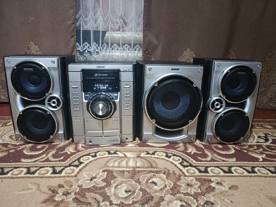 Музичний центр Sony