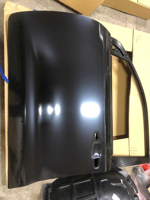 Двері передня ліва сторона Toyota Land Cruiser 200 2012-2015