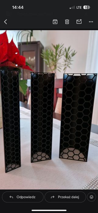 Paliki w ksztalcie litery D