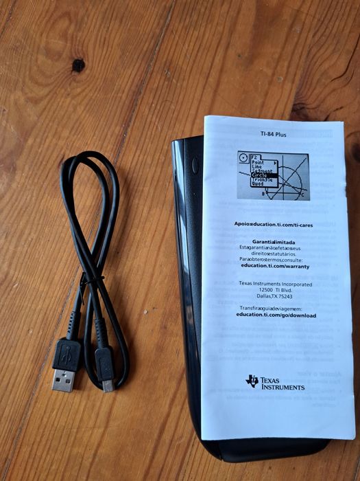 Máquina de calcular Texas TI-84 Plus