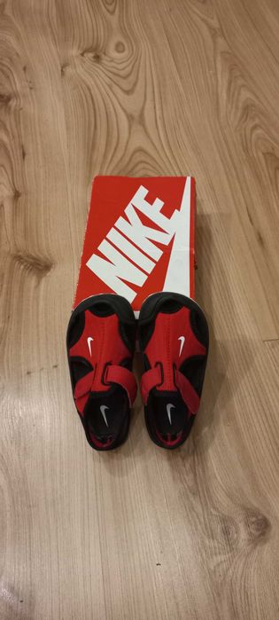 Nike дитячі літні босоніжкі