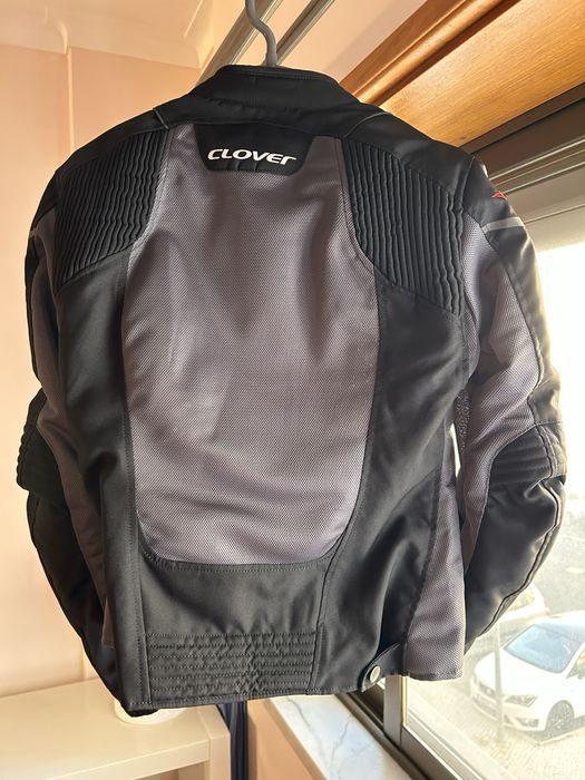 Casaco mota senhora clover