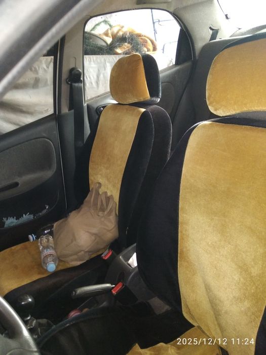 Пропоную до продажу легковий автомобіль.