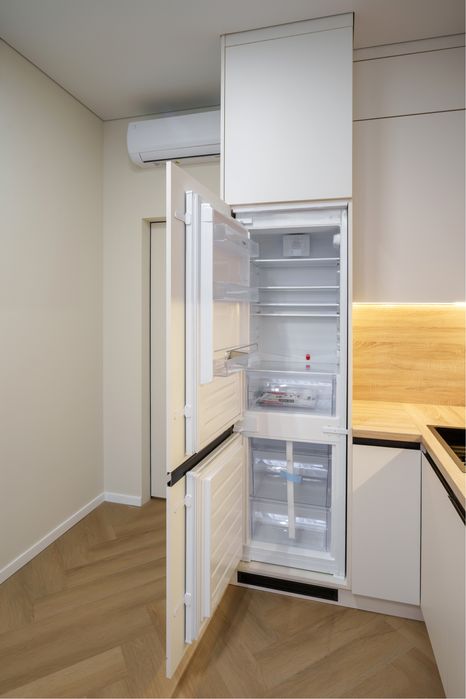 2-к новобудова біля Кварцу