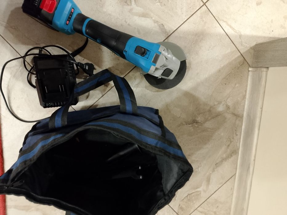 Продам болгарку.