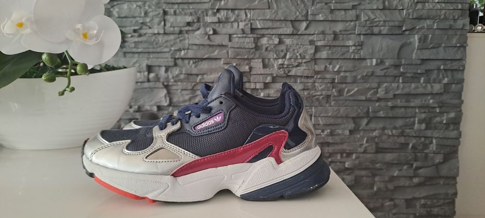 Buty Adidas Falcon 39.5