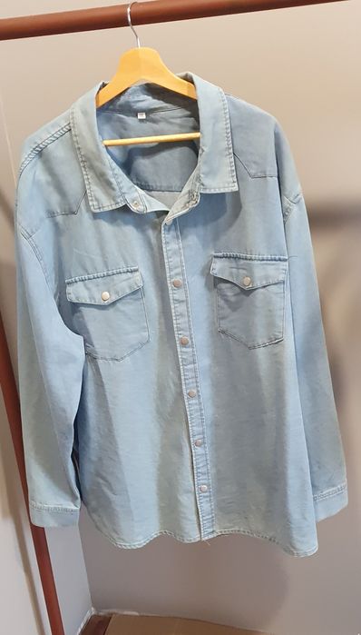 Чоловіча джинсова сорочка