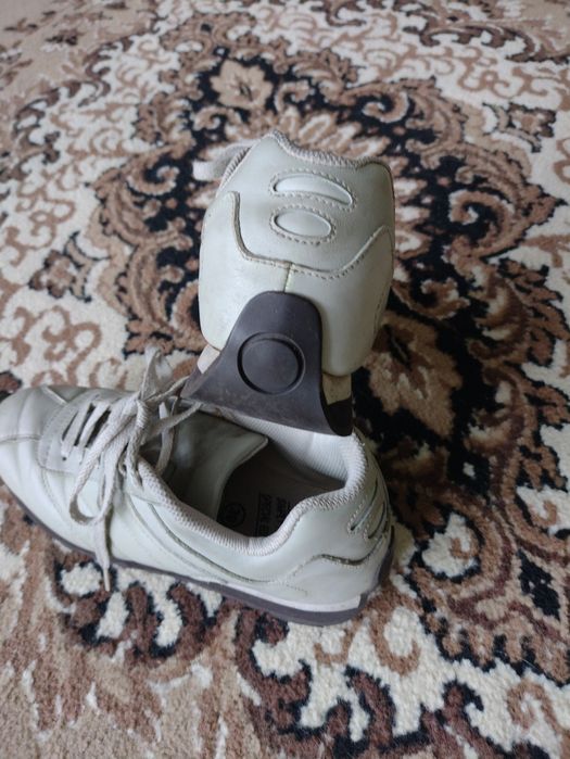 Buty sportowe skórzane