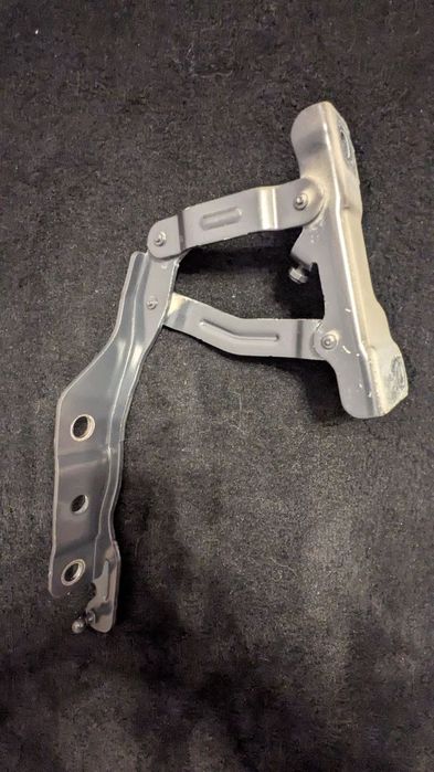 Завісидля капот Іонік 6 ионик ioniq 66910-KL000