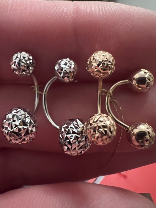 Серьги золотые в стиле dior