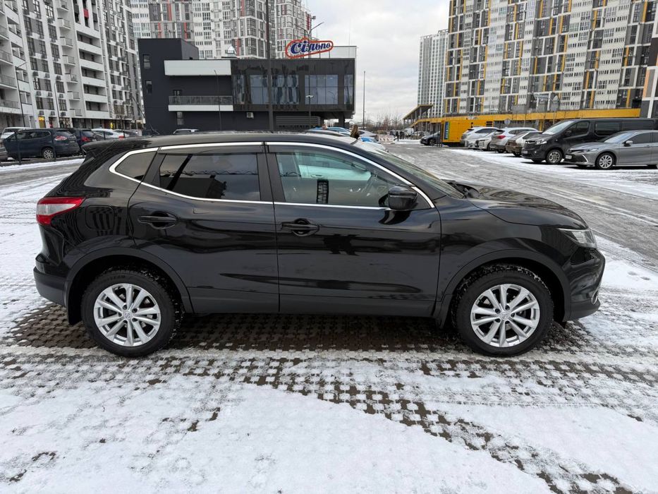 Nissan Qashqai 2015
